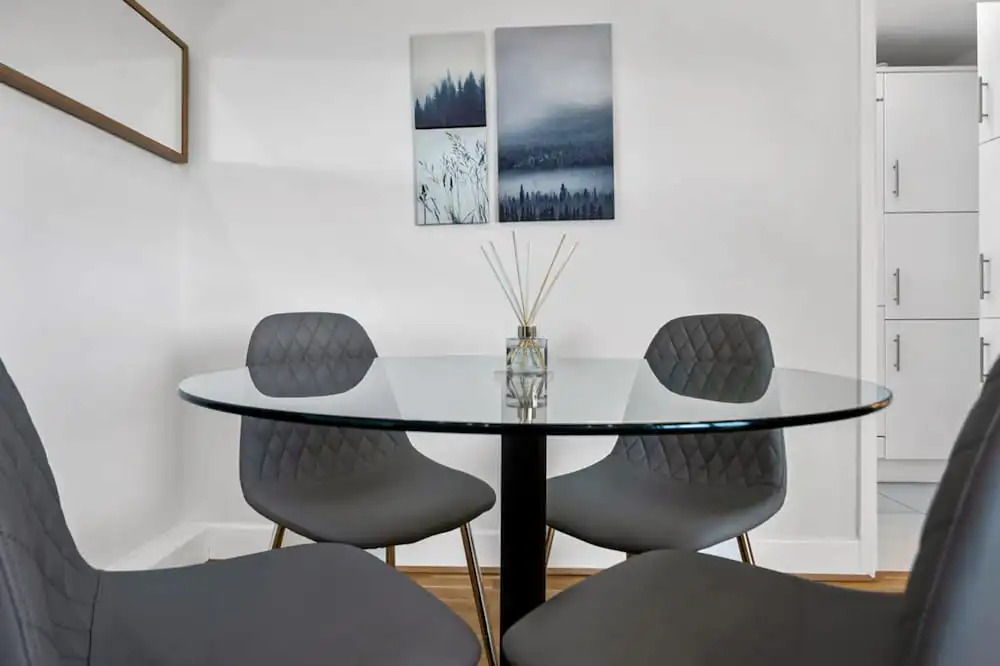 Stunning Flat in Chelsea Kings Road With Balcony