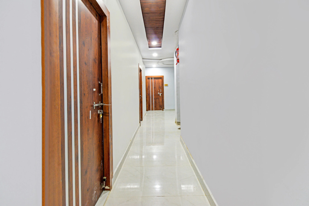Hotel O RBS Square Inn Uppal