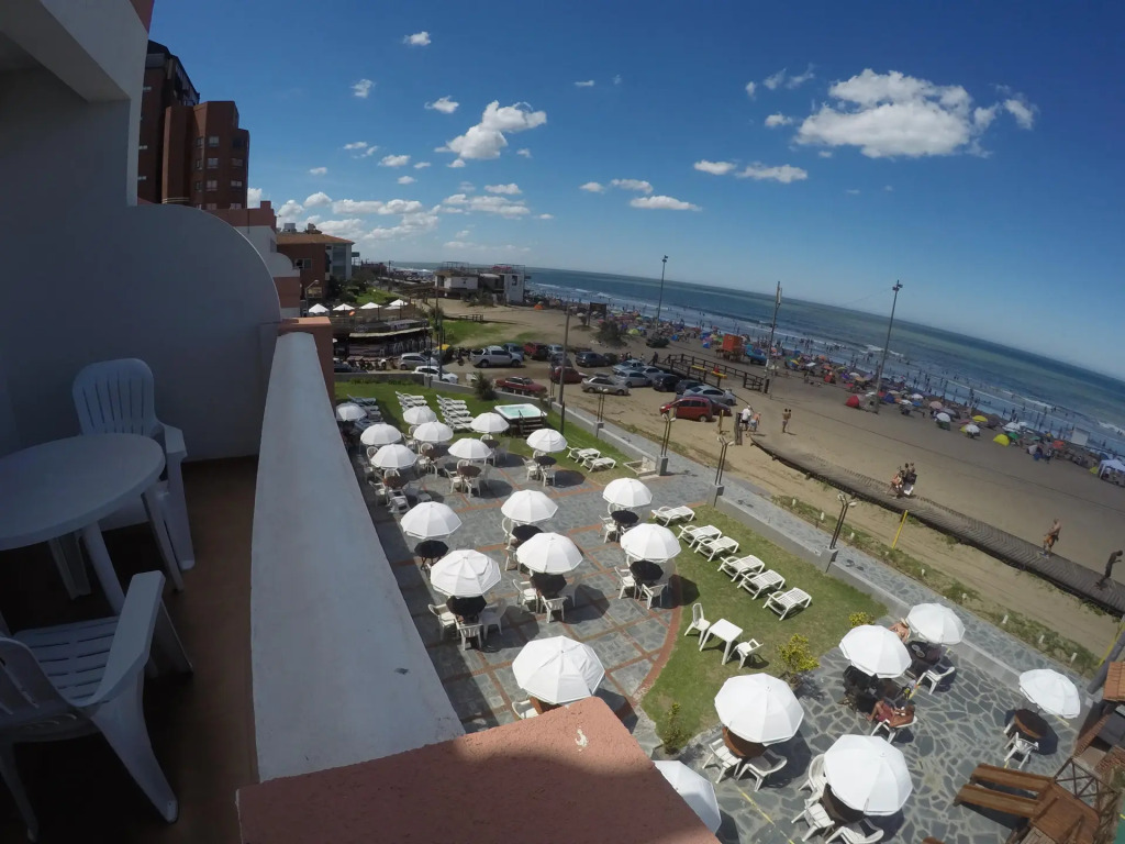 Atlantico Hotel