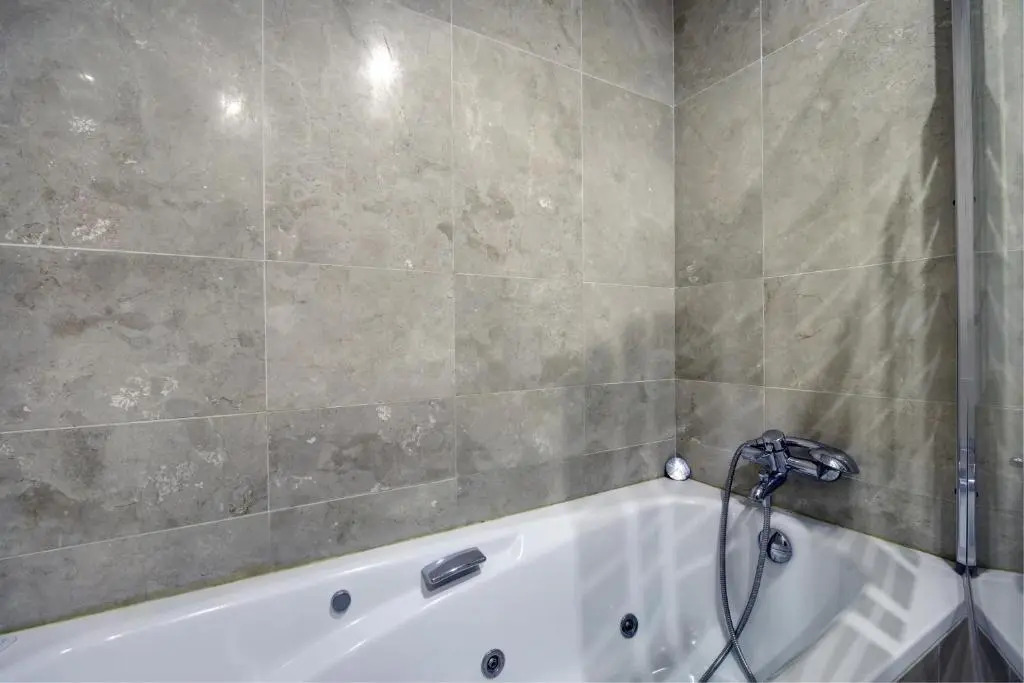 Apartamento 409 Marina Real Puerto de la Duquesa playa