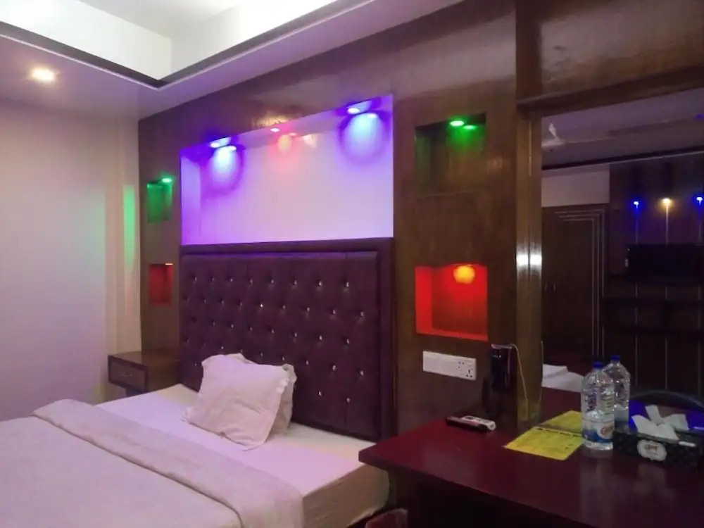 Hotel Blue Bird