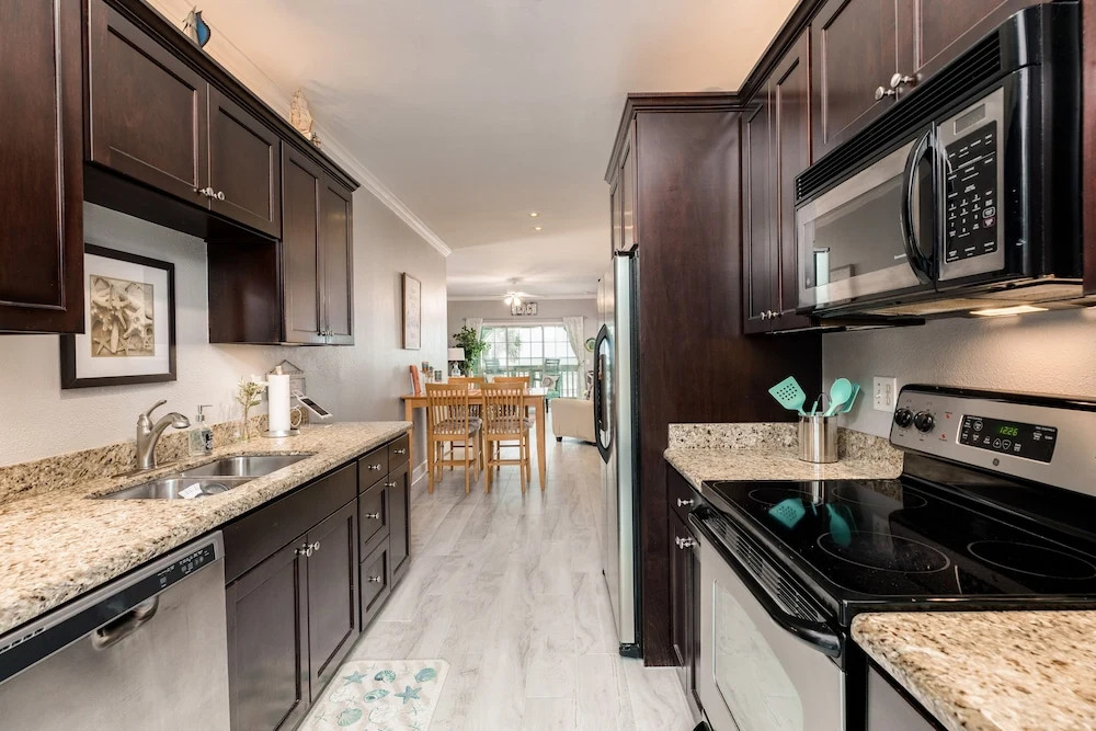 Seawall Condo Unit #626 2 Bedrooms 2 Bathrooms Condo