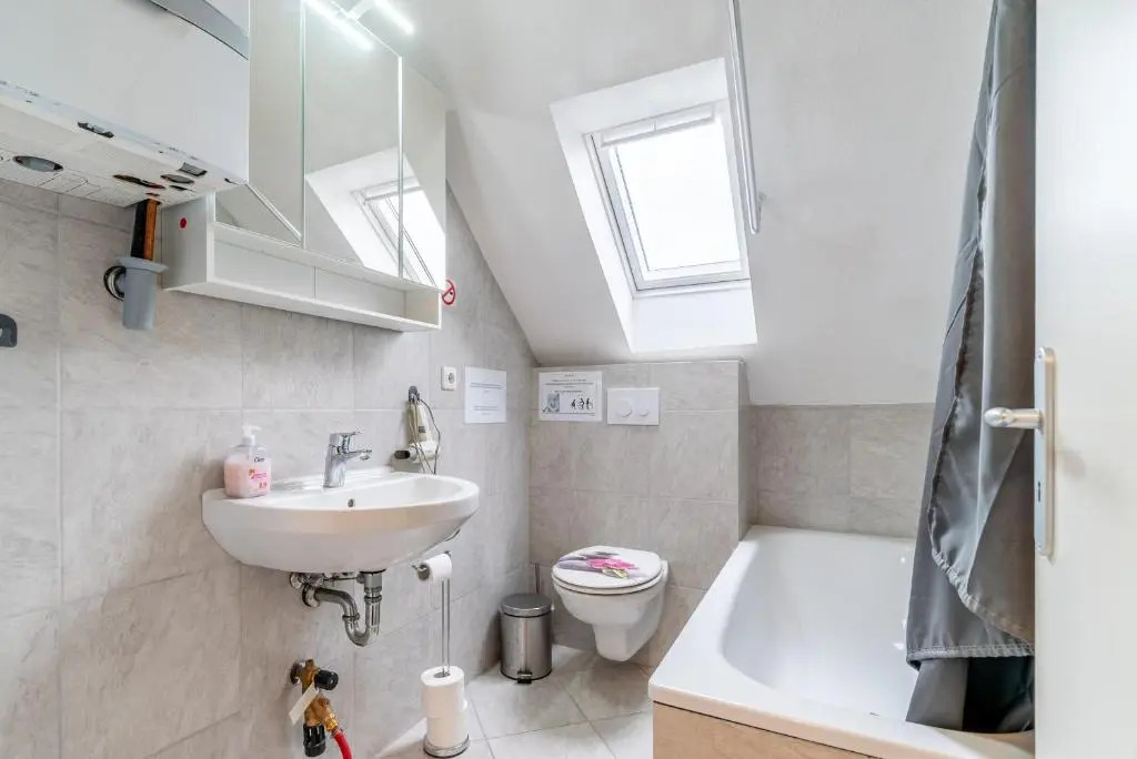 Id 6956 - Private Apartment