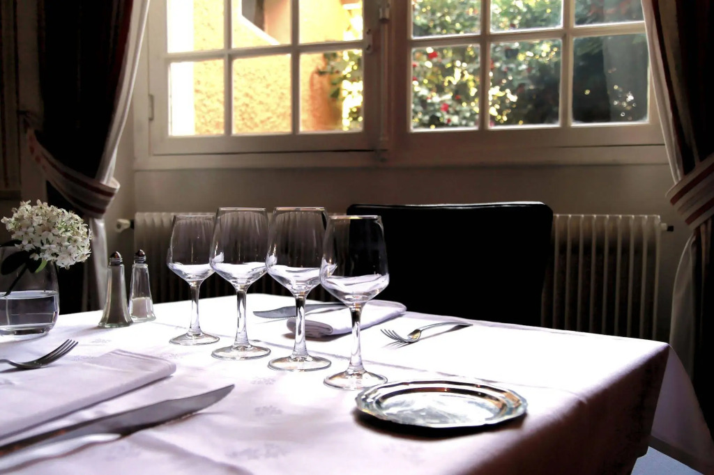 Logis Hotel Des Pyrenees Rest. La Pergola