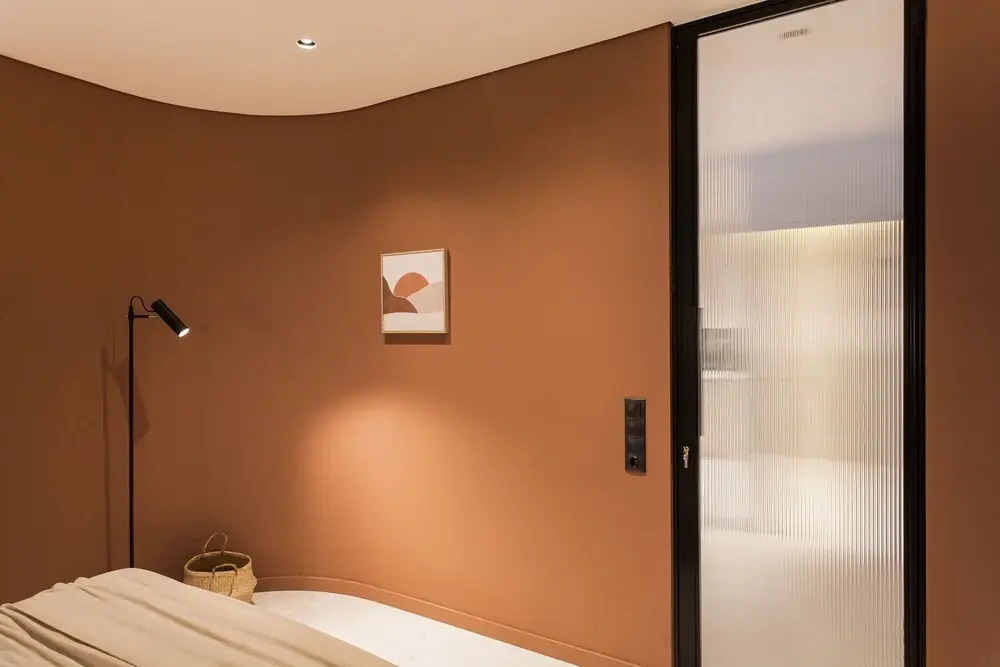 Marvelous 2BR Apartments with balcony by UPSTREET