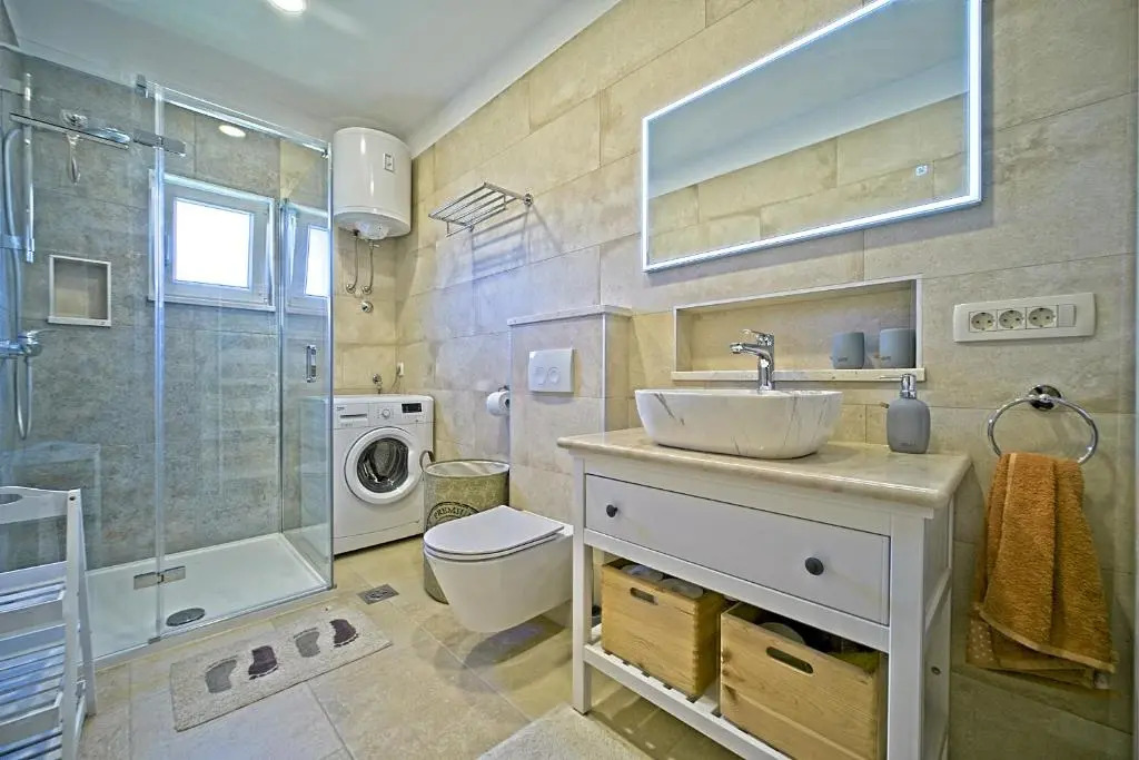 3 bedroom apartment Nik