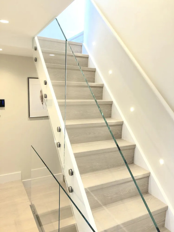 Luxury double room in West London home