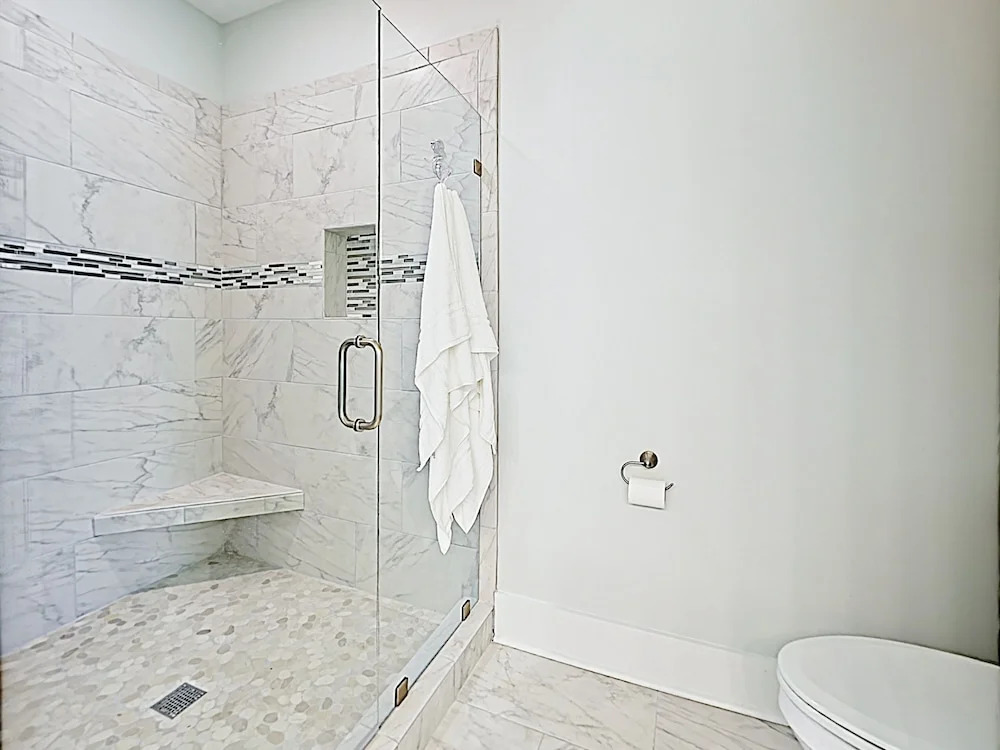 New Listing! All-suite Beach New-build W/ Pool 2 Bedroom Home