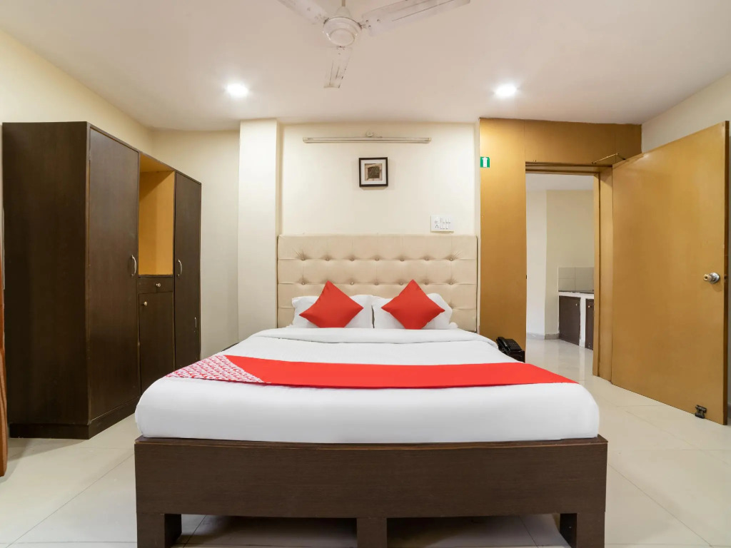 OYO 37946 hotel Sky blue
