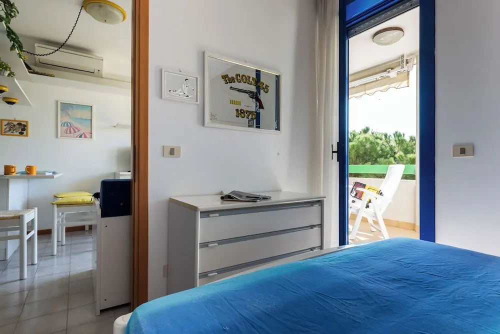 Beachside Apartment for Four Guests in Bibione