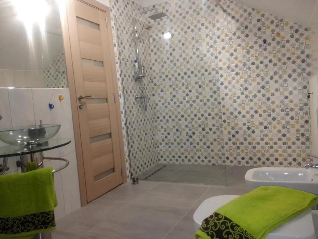 A. Einstein 9A Apartament