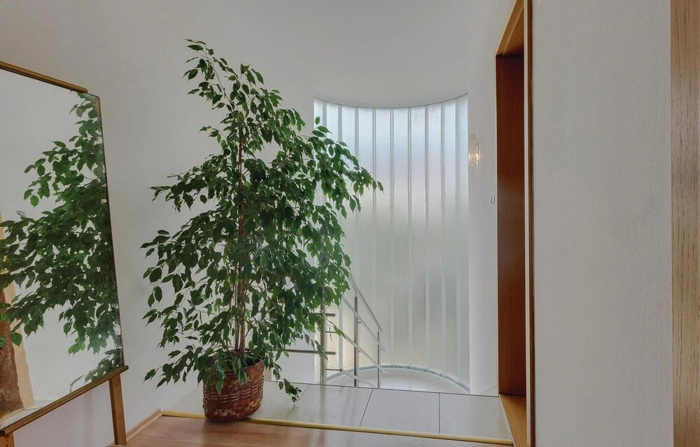 Amazing Home in Stobrec With Wifi and 4 Bedrooms