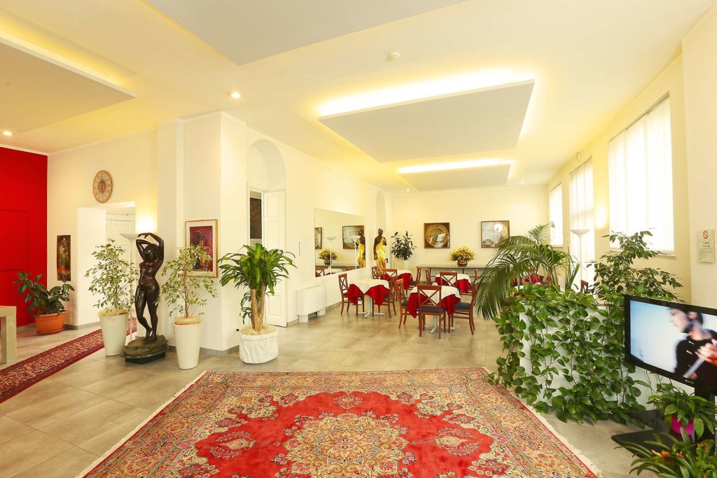 Hotel La Nuova Rotaia