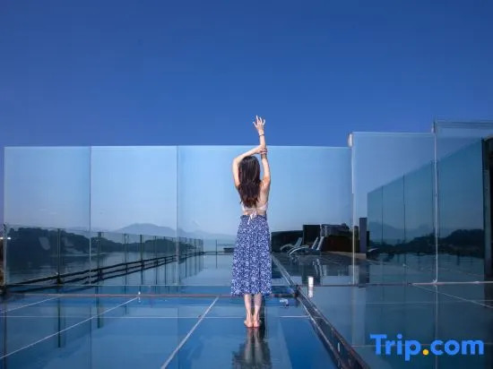 Just Life Inn (Zixing Dongjiang Lake Bailang Scenic Spot)