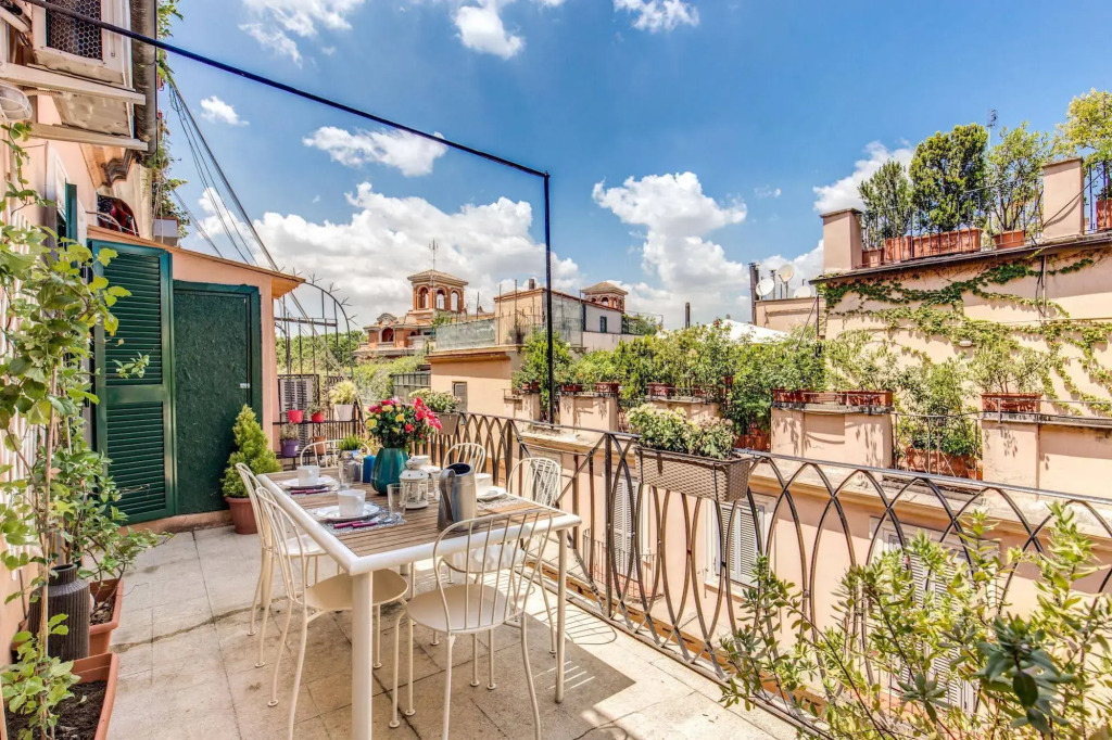 Spagna Glamour Life Penthouse