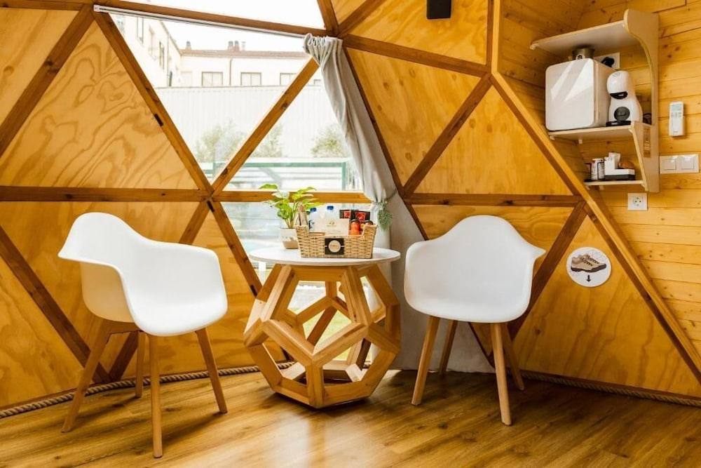Igloo Rooms - Belorado