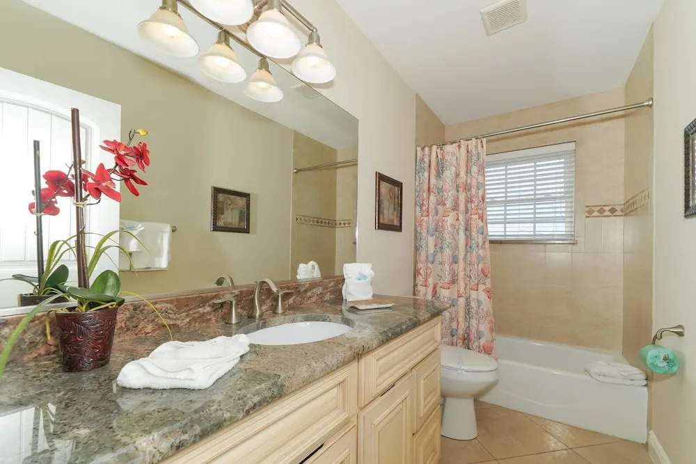 Island Retreat Apartment 4