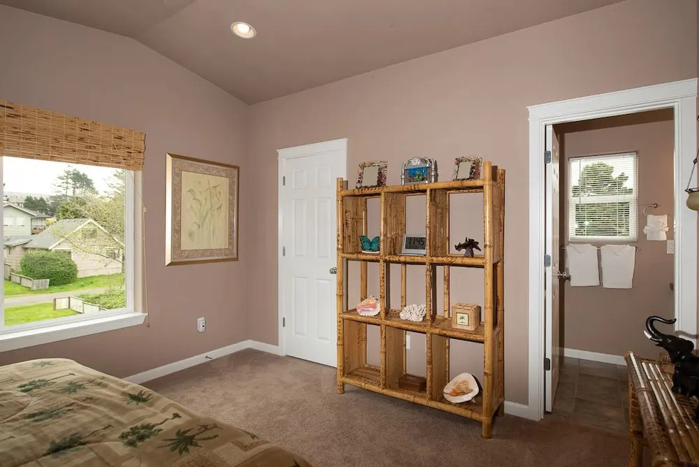 Serenity by the Sea - 3 Br Home