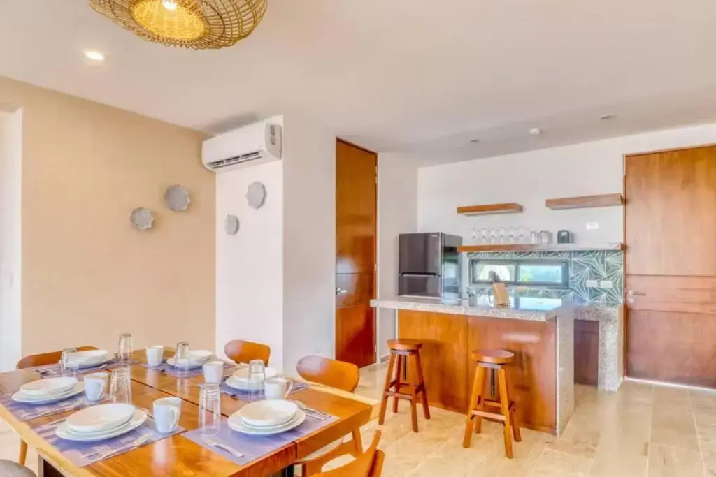 307 Amena Awesome Penthouse w/ Private Pool and Gym