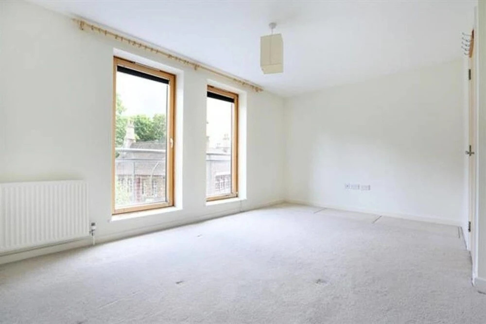 Modern and trendy 4 bed townhouse in Bristol