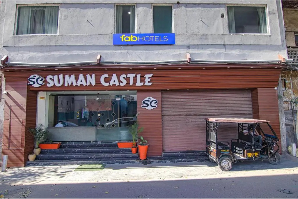 FabHotel Suman Castle