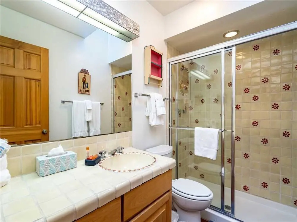 Puertas de Canyon Road by Kokopelli Property Management