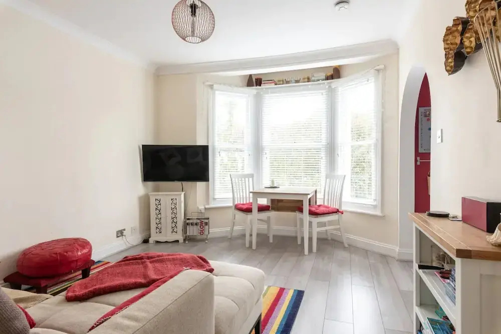 2 BD Victorian Apt 10 Mins From Hove Seafront