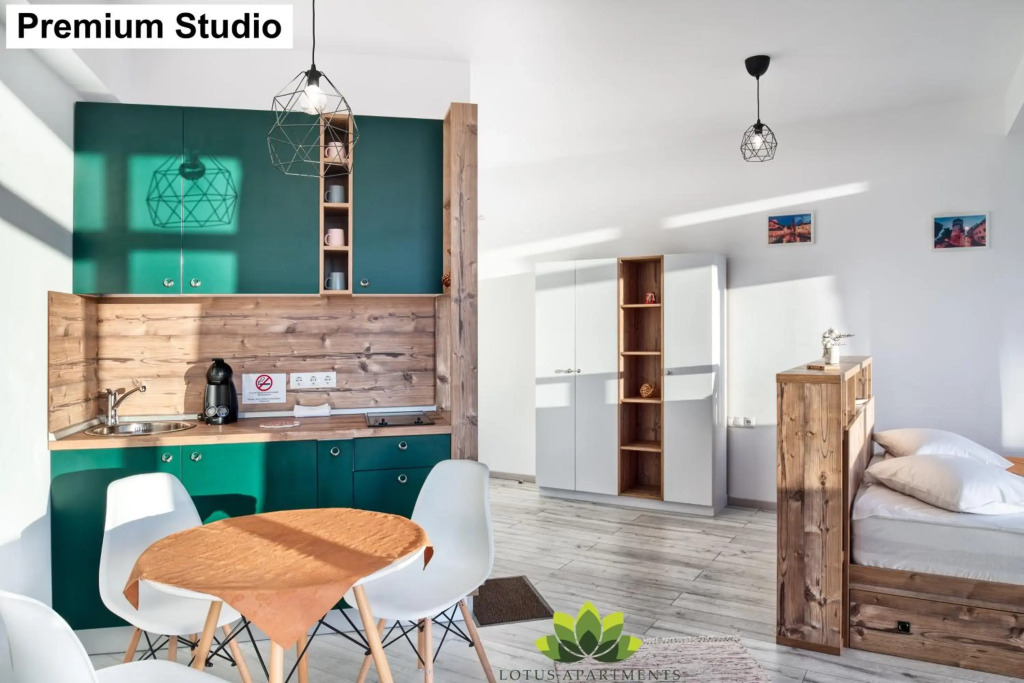 Cloud Studio