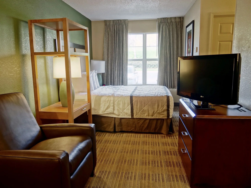 Extended Stay America Suites - Kansas City - Overland Park - Metcalf Ave