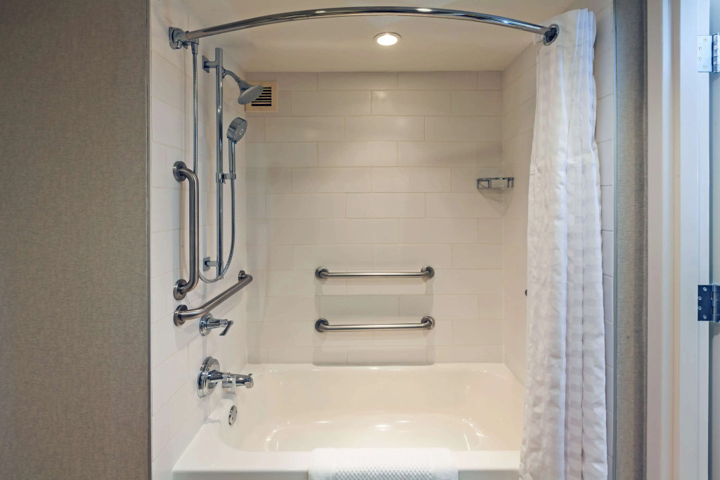 Embassy Suites by Hilton Dallas Market Center