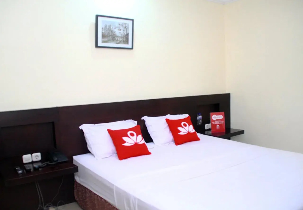 Family Guest House Surabaya
