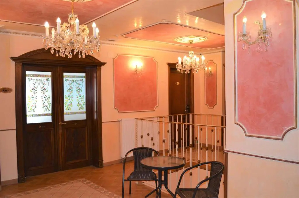 Hotel Renesance Krasna Kralovna