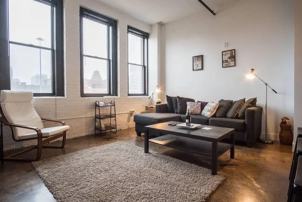 Historic 3rd Ward 1BR Loft with Parking