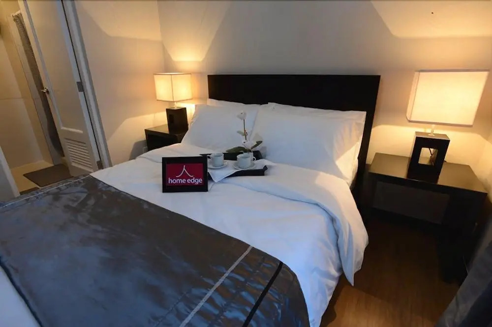 Home Edge Accommodations @ Tivoli Garden Residences