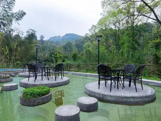 Yibin Shunan Bamboo Forest Sizhi Farm Stay