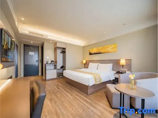 Homeinn Plus Hotel (Chengdu East Railway Station Chengyu Interchange Subway Station)