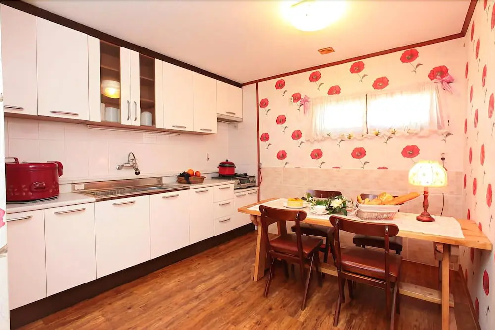Yangpyeong Rainbow Village Pension