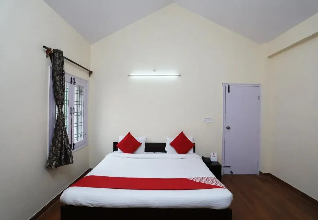 Roopanshi Cottage By OYO Rooms