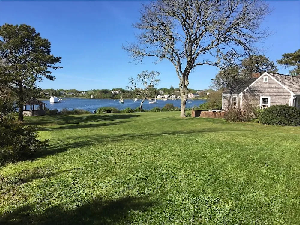 197 Bridge Street - Three Bedroom House