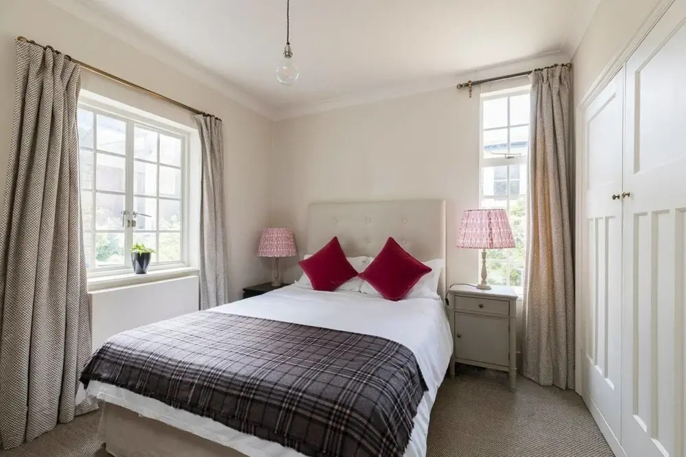 Exclusive 4 bed House With Garden in Notting Hill