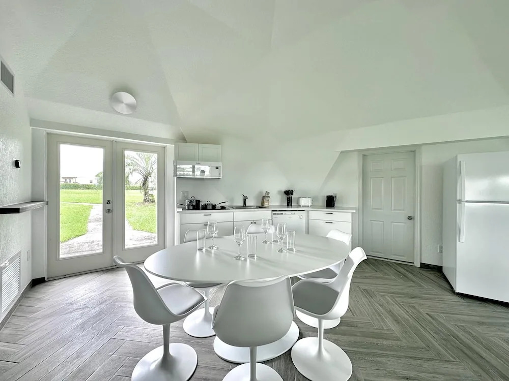 Sumner Lake House 3B