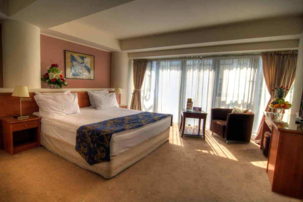 Hotel Dumbrava