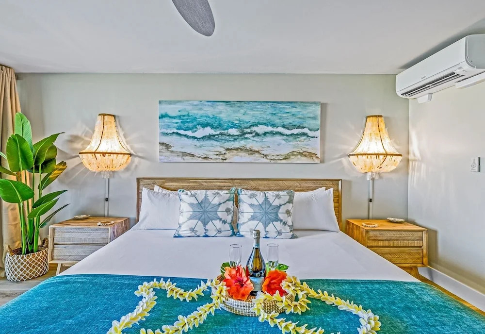 Napili Shores G154 Ocean View Studio Condo by RedAwning
