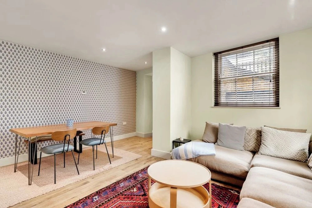 Cosy Urban Retreat