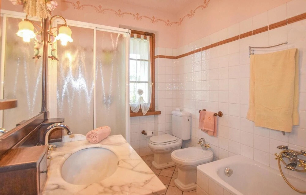 Pet Friendly Home In Camaiore -Lu