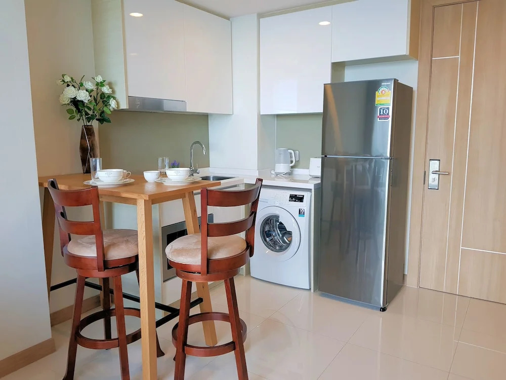 Riviera 1BR Sea View A804