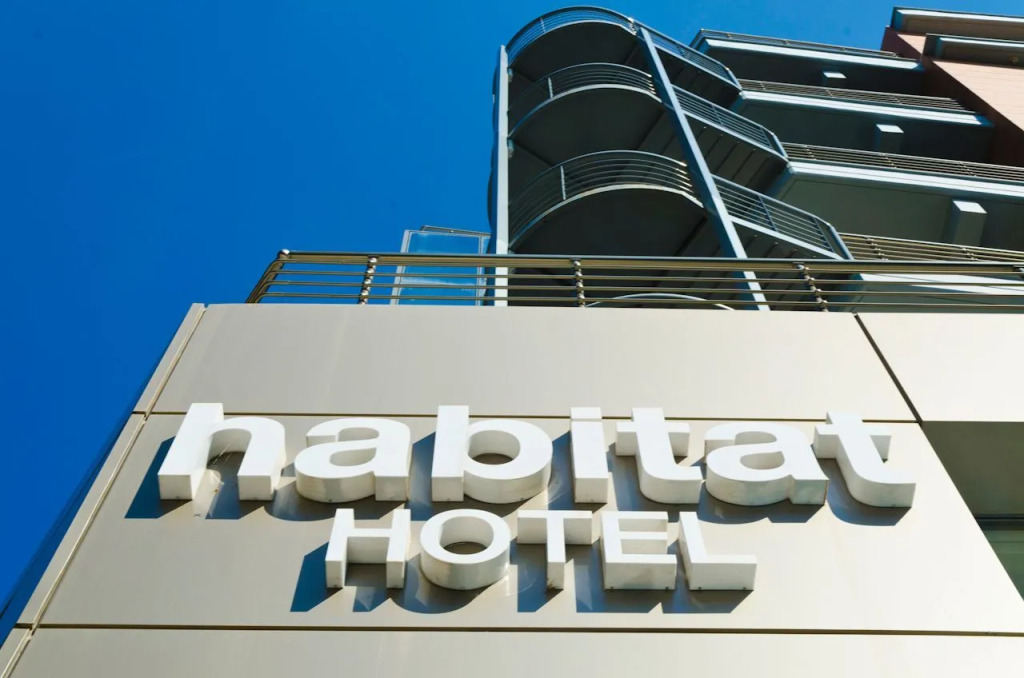 Habitat Hotel