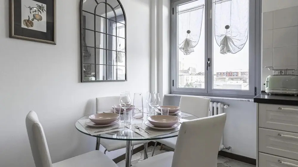Padova 115 in Milan With 1 Bedrooms and 1 Bathrooms