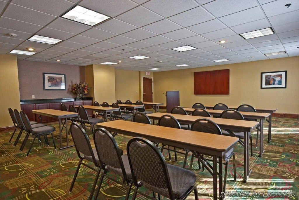 Comfort Inn & Suites Buford near Mall of Georgia