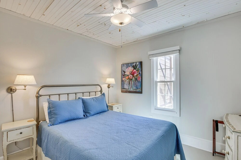 Walkable Main Street Blowing Rock Apartment!